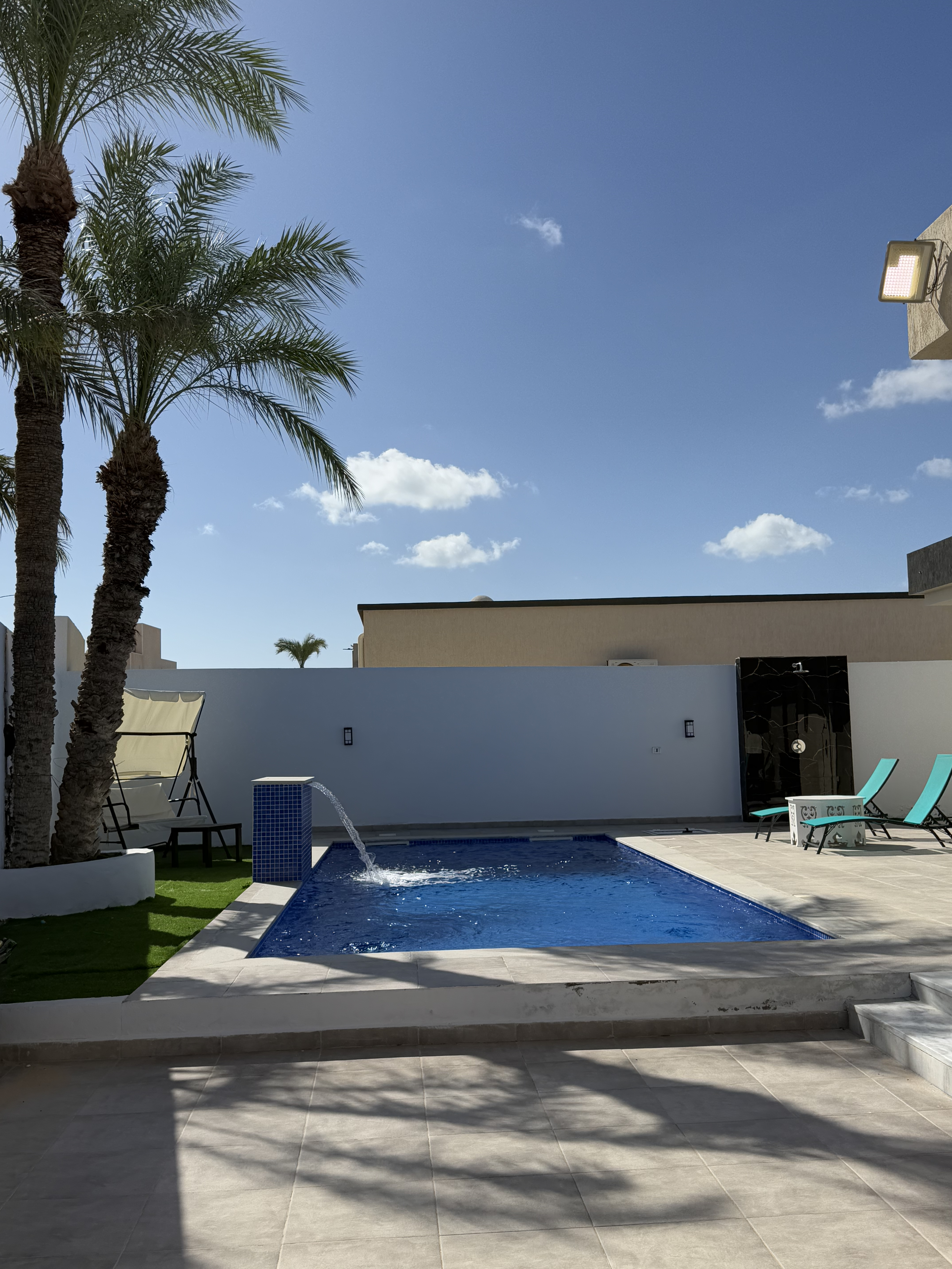 Piscines Privées & Cascades